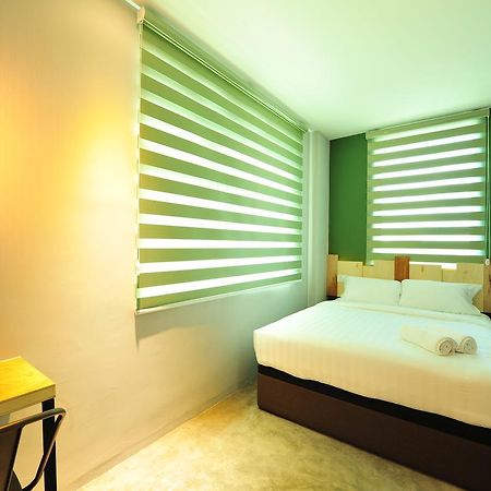 Finess Basic Hotel Malacca Exterior foto