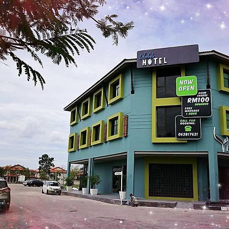 Finess Basic Hotel Malacca Exterior foto