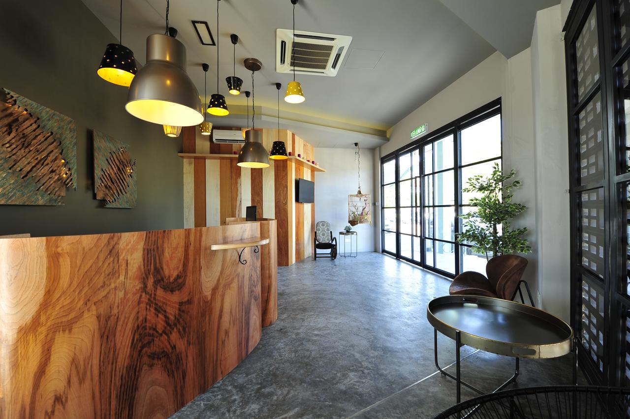 Finess Basic Hotel Malacca Exterior foto