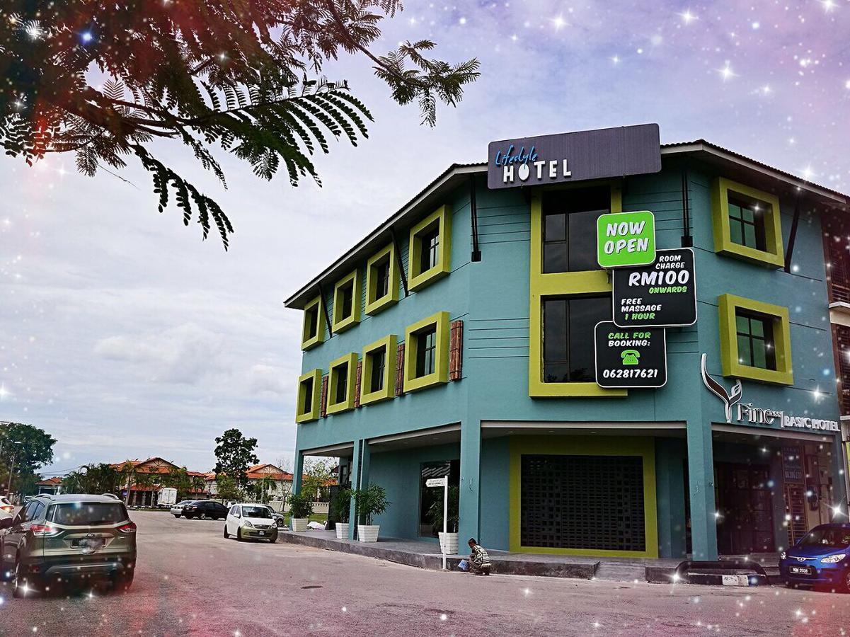Finess Basic Hotel Malacca Exterior foto